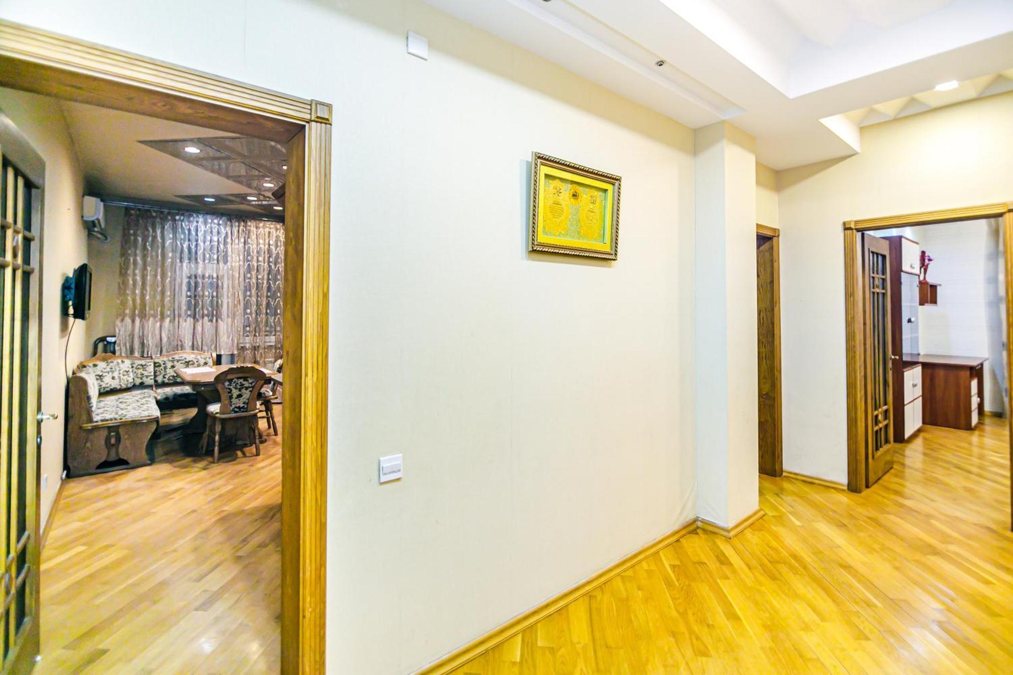 Nizami Apartment By Baku Housing Exterior foto