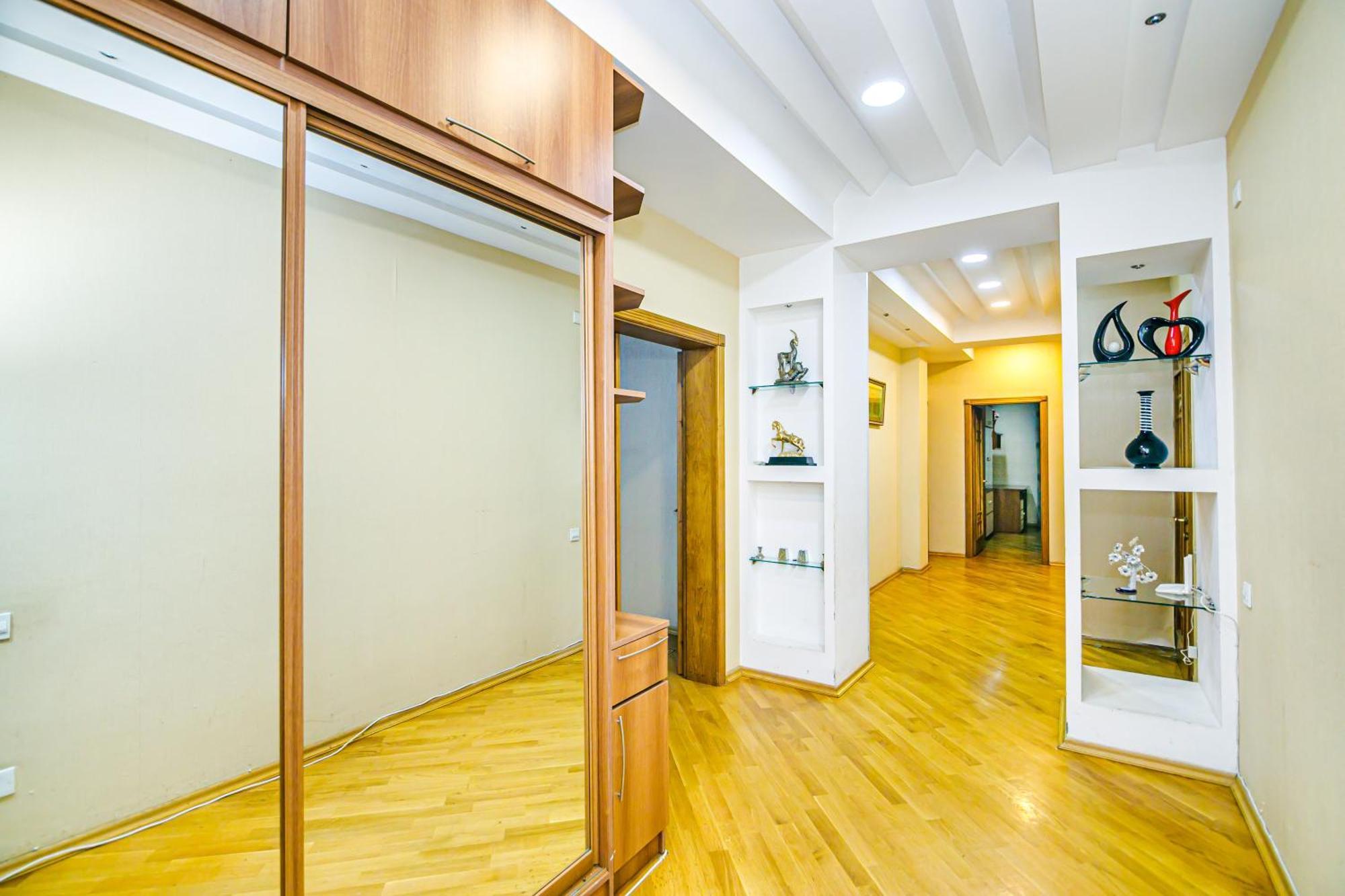 Nizami Apartment By Baku Housing Exterior foto