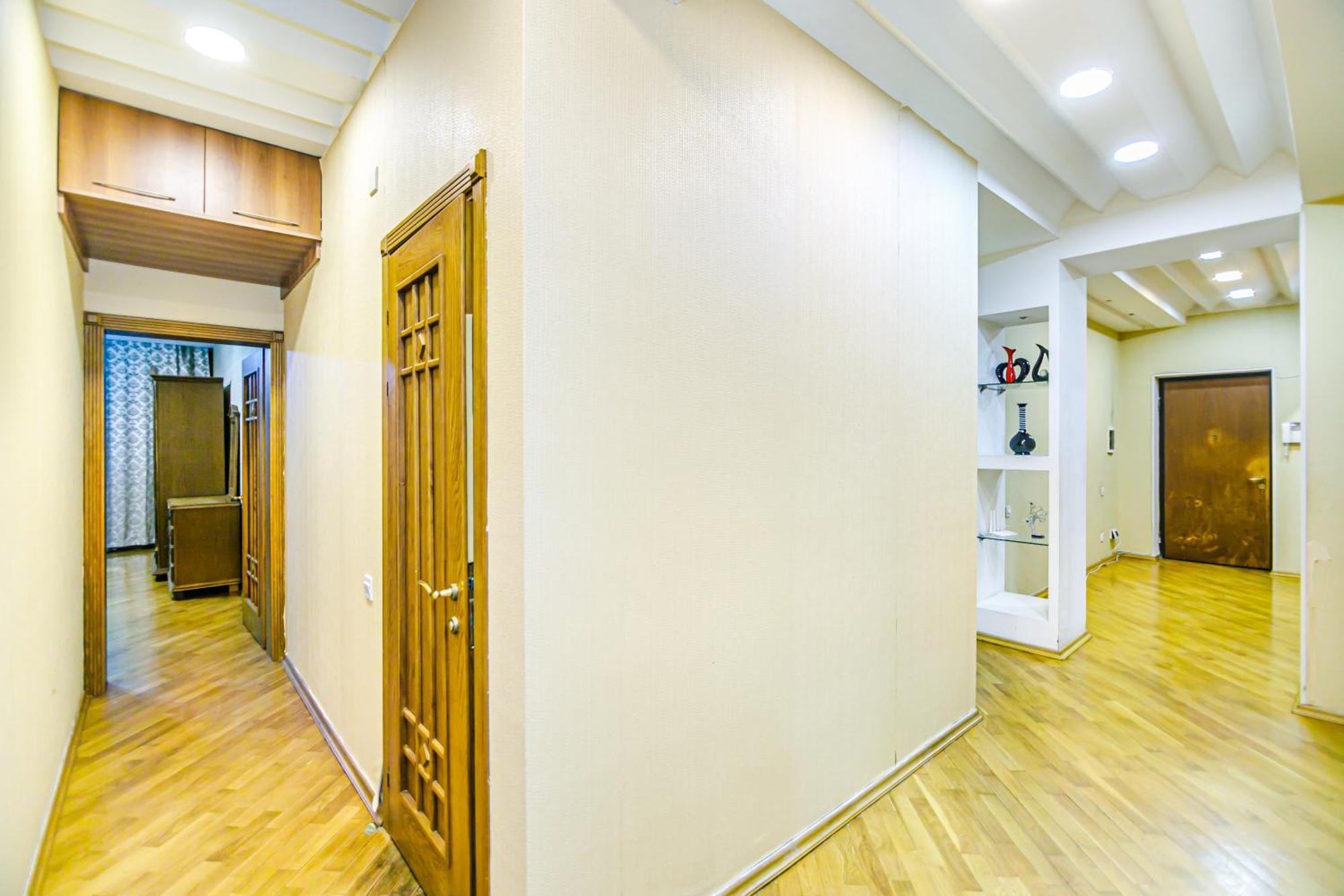 Nizami Apartment By Baku Housing Exterior foto
