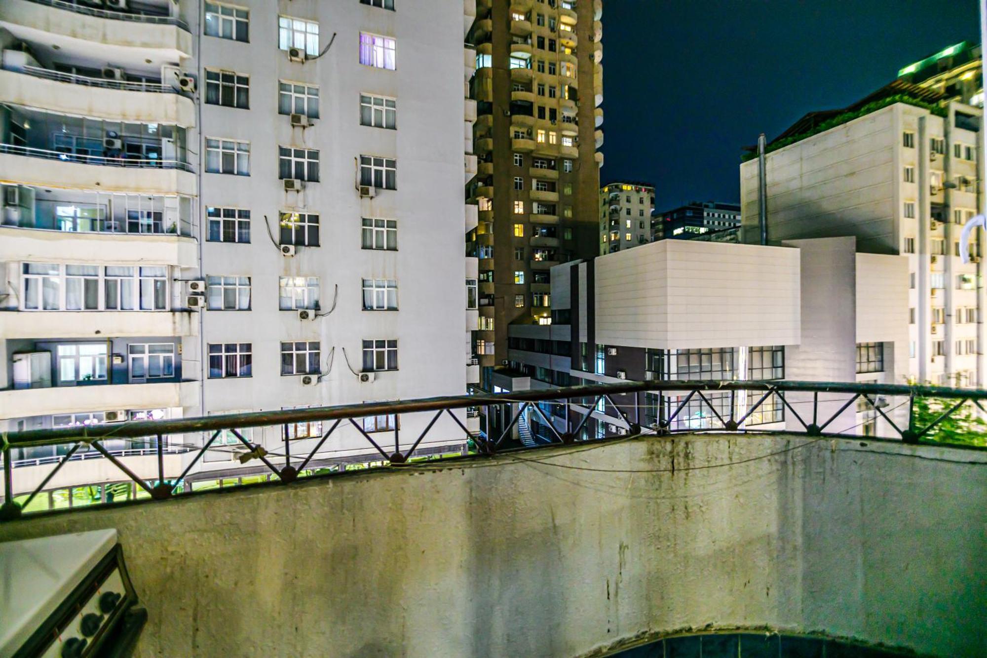 Nizami Apartment By Baku Housing Exterior foto